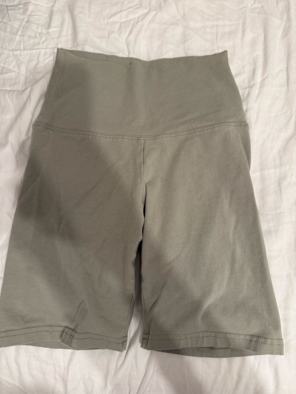 Aritzia TNA Women’s Olive Green Bike Shorts - Size XS